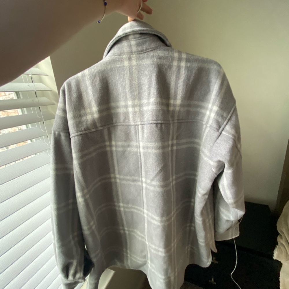 Grey Shacket - Picture 2 of 2